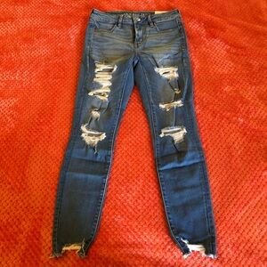 NWT American Eagle Distressed Jegging Skinny Jeans size 8 (29w) regular low rise